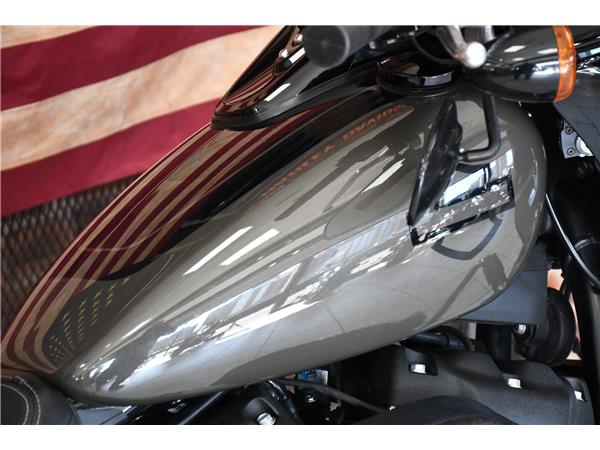 2017 HARLEY-DAVIDSON SOFTAIL FXFBS FAT BOB 114