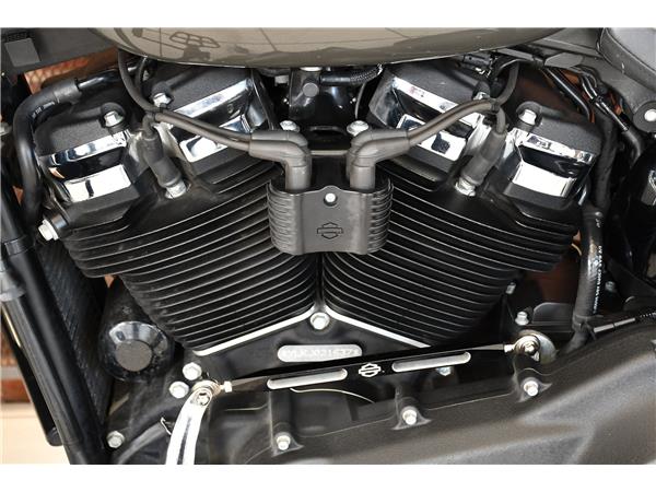 2017 HARLEY-DAVIDSON SOFTAIL FXFBS FAT BOB 114