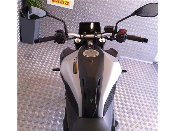 2025 YAMAHA MT-07 Y-AMT