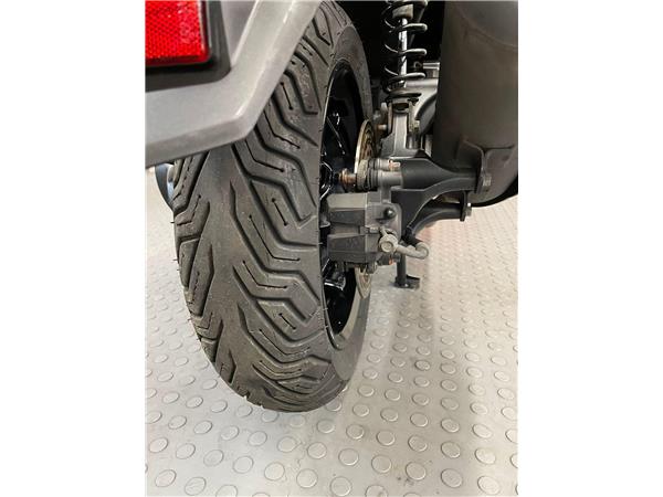 2024 Yamaha NMAX 125