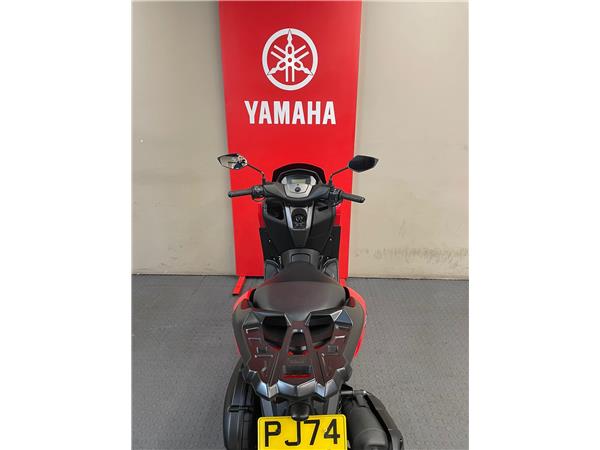 2024 Yamaha NMAX 125