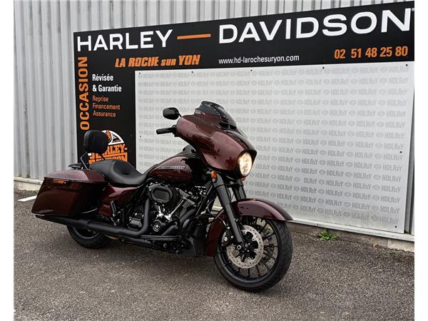 2017 HARLEY-DAVIDSON STREET GLIDE