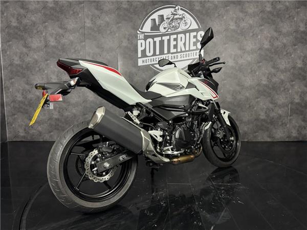 2023 Kawasaki Z400