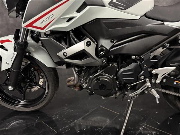 2023 Kawasaki Z400