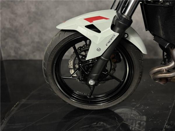 2023 Kawasaki Z400