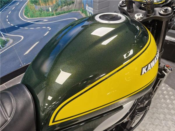 2024 Kawasaki Z900 RS