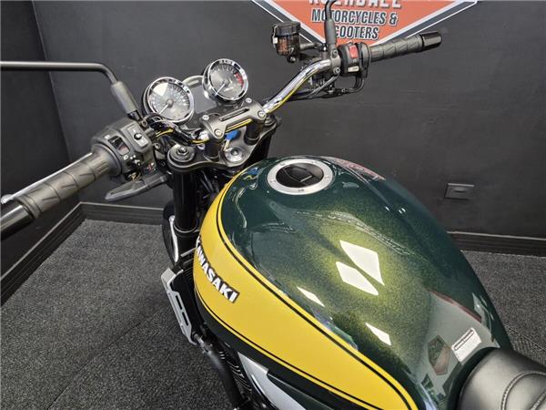 2024 Kawasaki Z900 RS