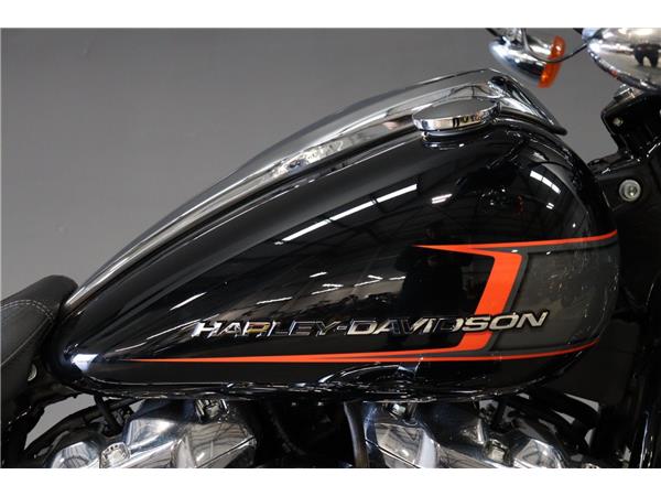2024 HARLEY-DAVIDSON BREAKOUT 117 
