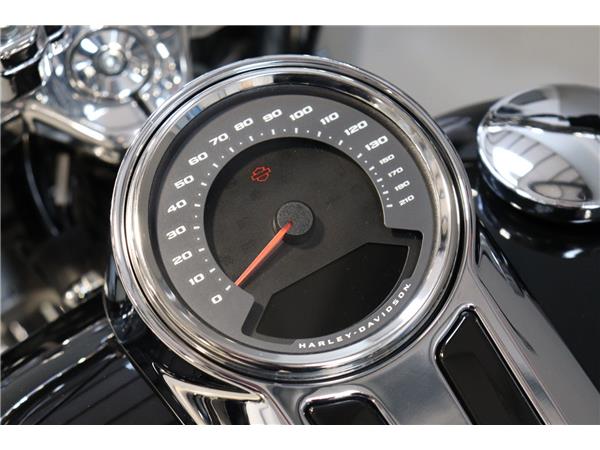 2023 HARLEY-DAVIDSON SOFTAIL FLFBS FAT BOY 114