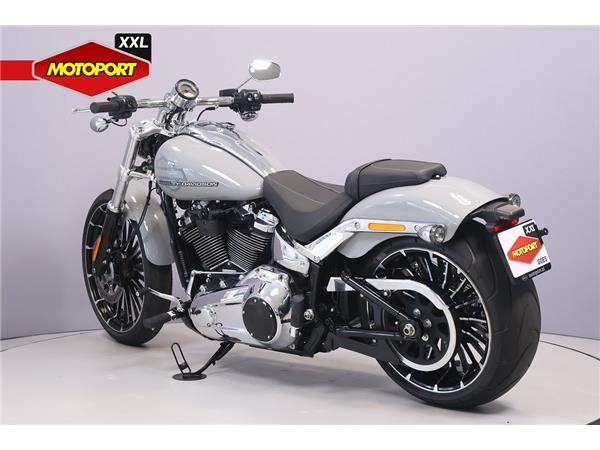 New Harley-Davidson BREAKOUT