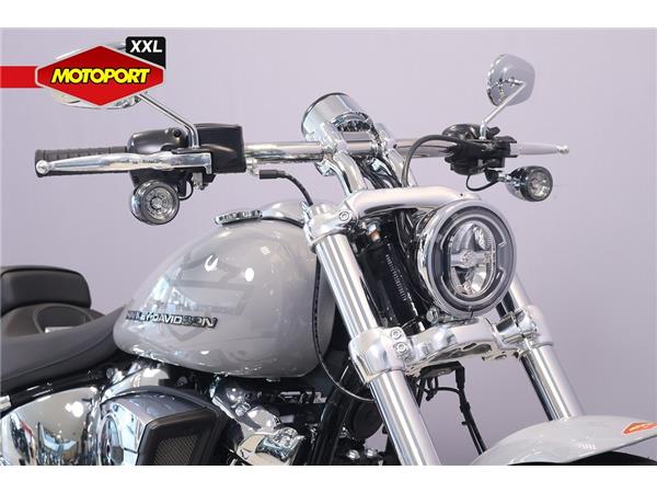 New Harley-Davidson BREAKOUT