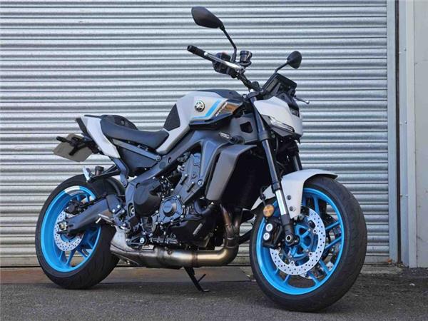 New Yamaha MT-09 ICE STORM