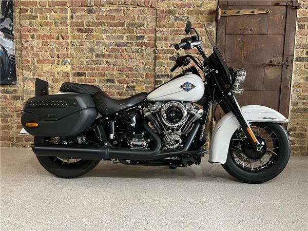 2025 Harley-Davidson Softail