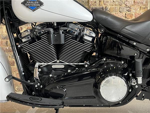 2025 Harley-Davidson Softail