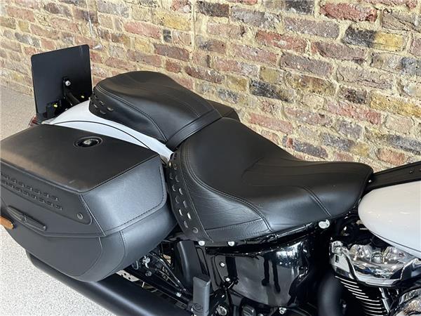 2025 Harley-Davidson Softail