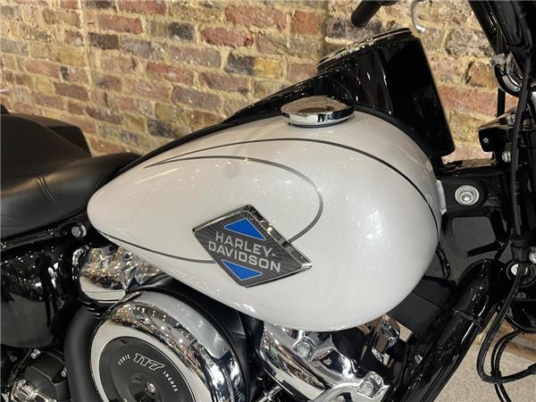 2025 Harley-Davidson Softail