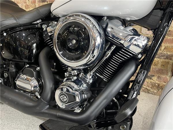 2025 Harley-Davidson Softail