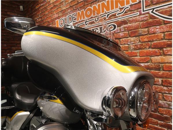 2012 Harley-Davidson FLHTCUSE CVO 1790