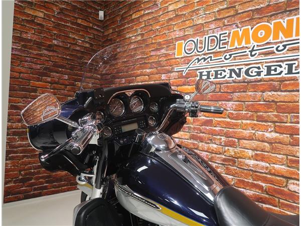 2012 Harley-Davidson FLHTCUSE CVO 1790