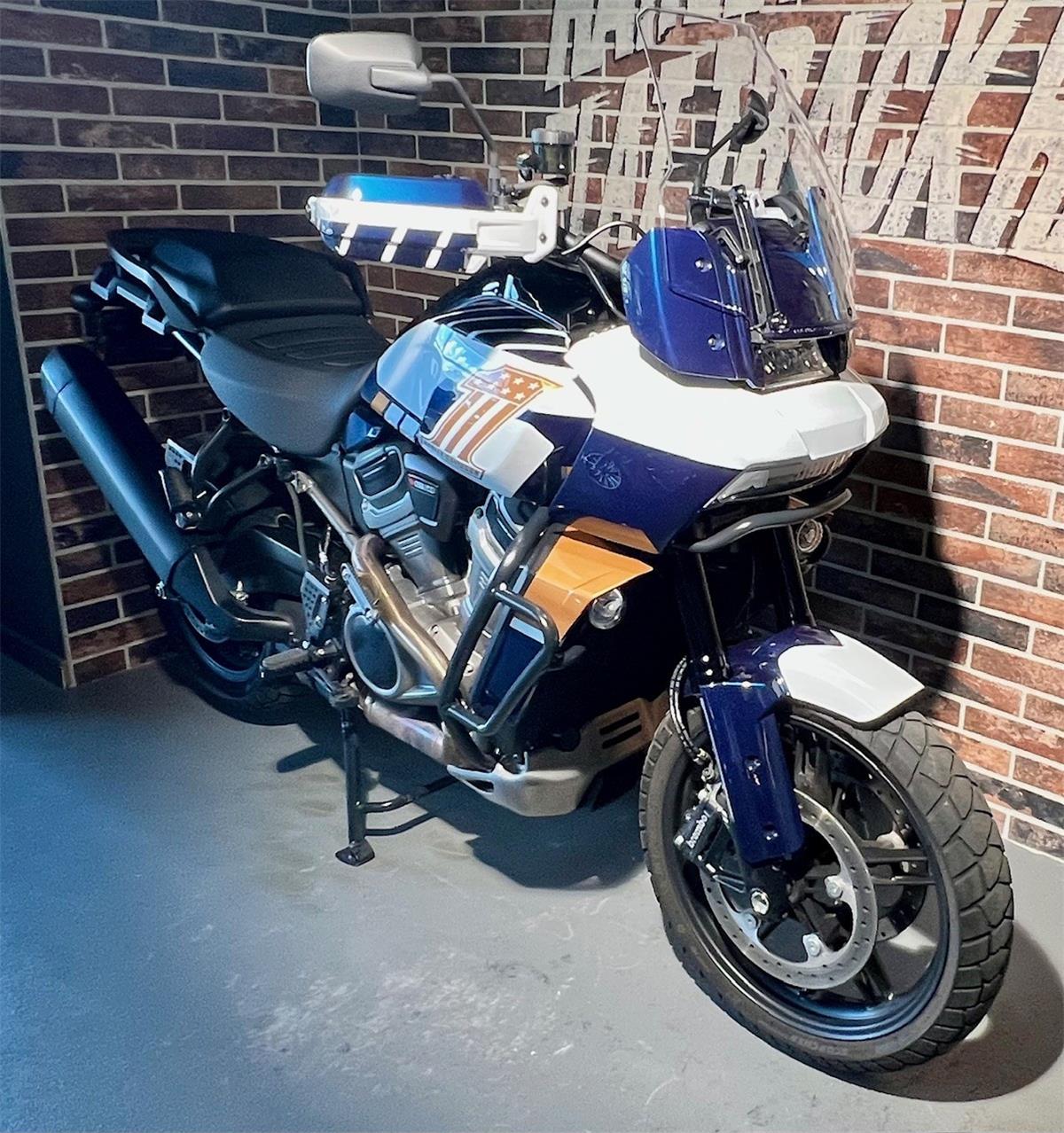 2021 harley-davidson RA Pan America 1250 Special