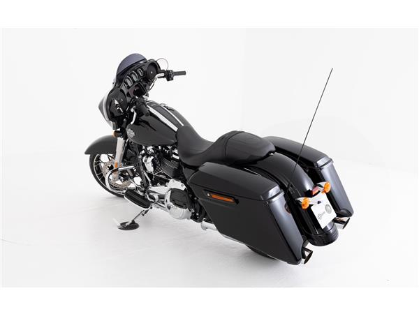 2022 harley-davidson FLHXS Street Glide Special 114