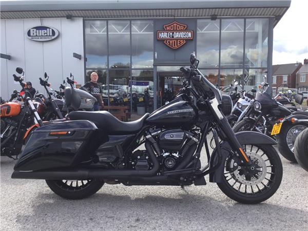 2018 HARLEY-DAVIDSON ROAD KING SPECIAL