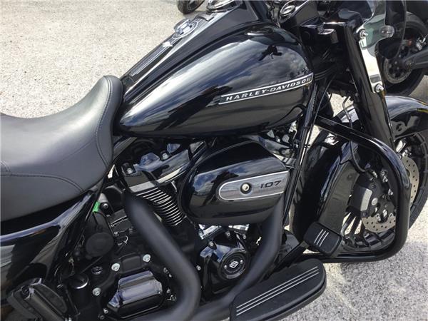 2018 HARLEY-DAVIDSON ROAD KING SPECIAL