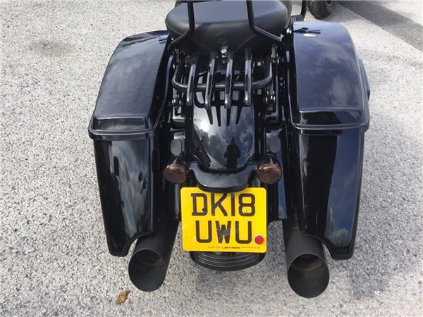 2018 HARLEY-DAVIDSON ROAD KING SPECIAL