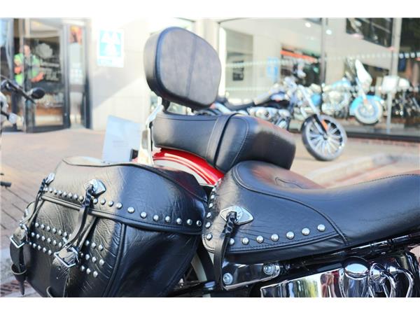 2011 HARLEY-DAVIDSON SOFTAIL FLSTC HERITAGE SOFTAIL CLASSIC