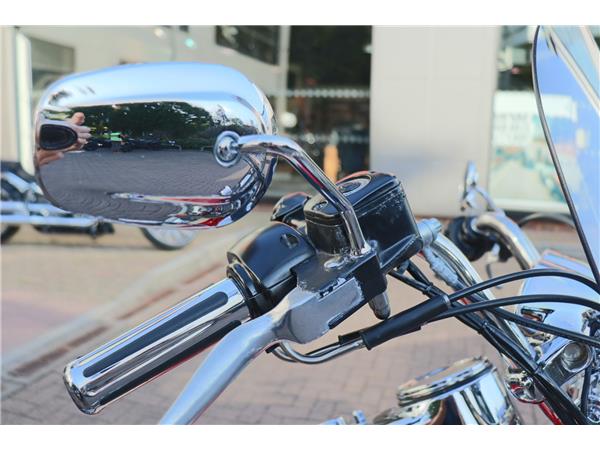 2011 HARLEY-DAVIDSON SOFTAIL FLSTC HERITAGE SOFTAIL CLASSIC