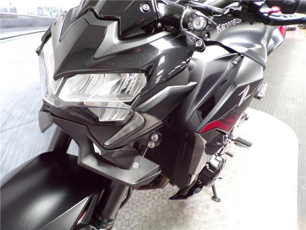 2025 Kawasaki Z900