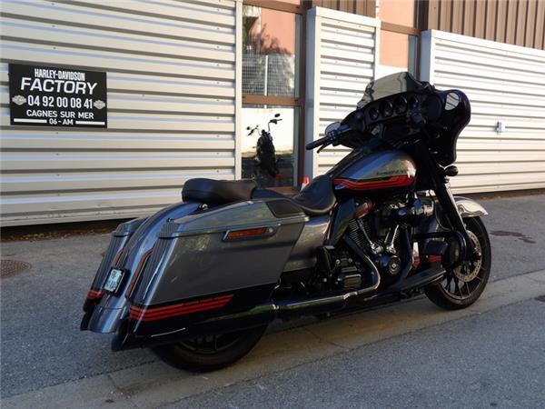 2020 HARLEY-DAVIDSON STREET GLIDE