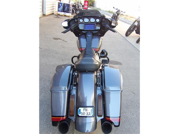 2020 HARLEY-DAVIDSON STREET GLIDE