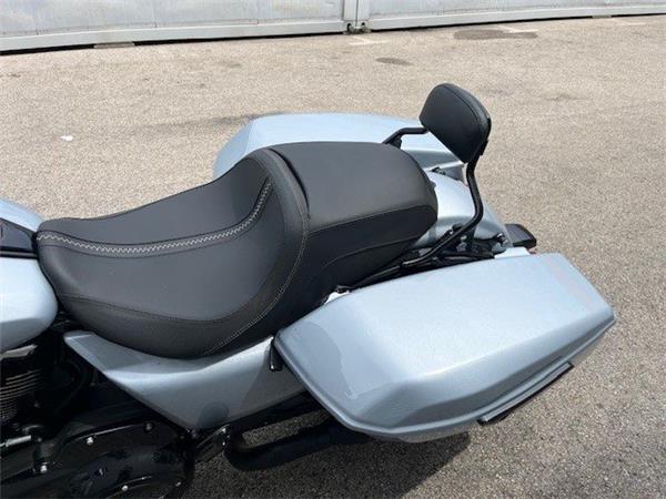 2025 Harley-Davidson Street Glide FLHX