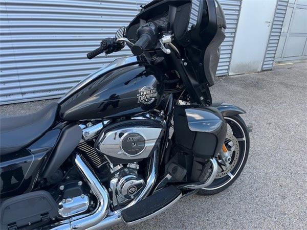 2025 Harley-Davidson Street Glide Ultra