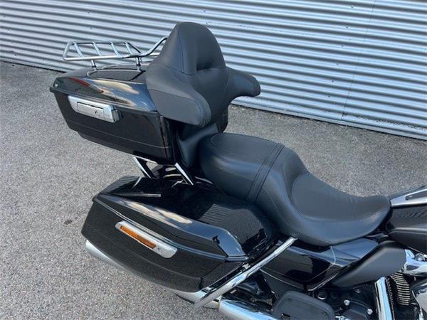 2025 Harley-Davidson Street Glide Ultra