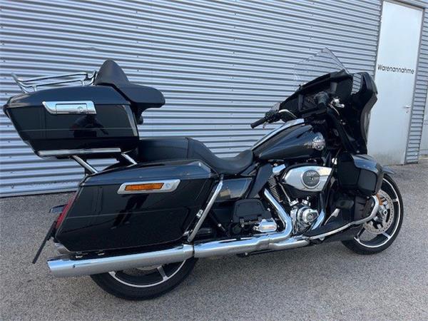 2025 Harley-Davidson Street Glide Ultra