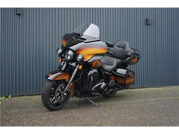 2024 harley-davidson FLHTK Electra Glide Ultra Limited Black Finish114