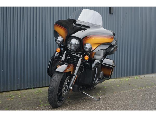 2024 harley-davidson FLHTK Electra Glide Ultra Limited Black Finish114