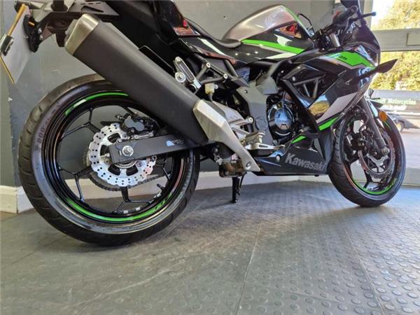 2024 Kawasaki NINJA 125 Black