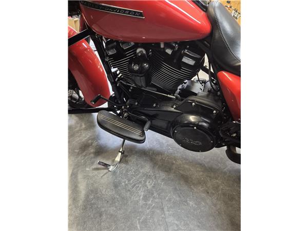 2020 HARLEY-DAVIDSON STREET GLIDE