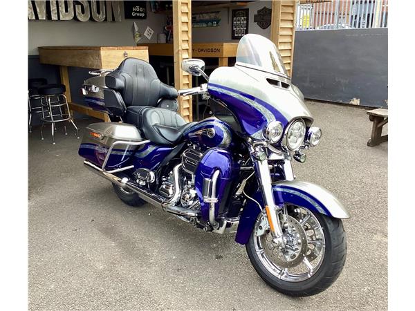 2015 Harley-Davidson CVO