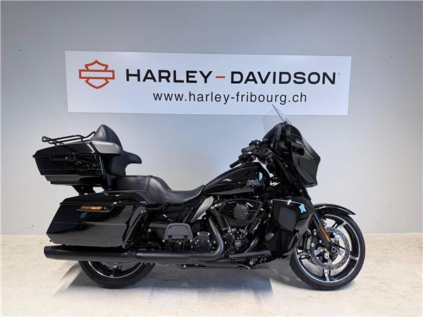 2025 harley-davidson FLHX Street Glide Black Finish 117