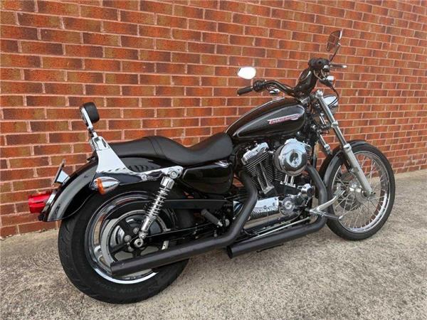 2009 Harley-Davidson XL 1200 C Custom Sport