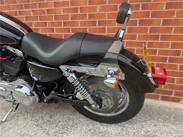 2009 Harley-Davidson XL 1200 C Custom Sport