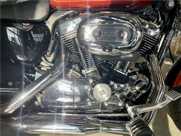 2011 HARLEY-DAVIDSON SPORTSTER 1200