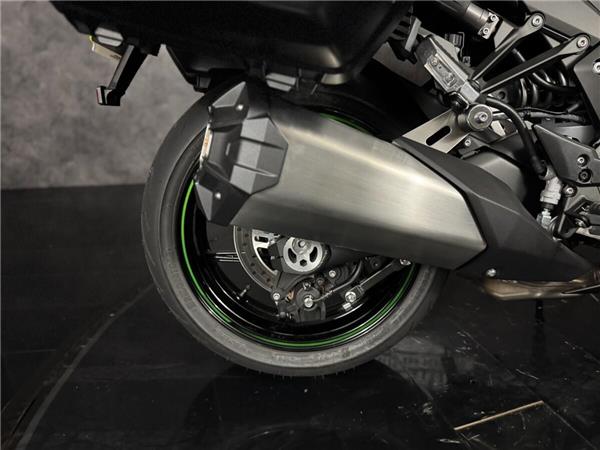 2024 Kawasaki Ninja 1000SX