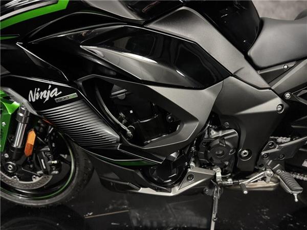 2024 Kawasaki Ninja 1000SX