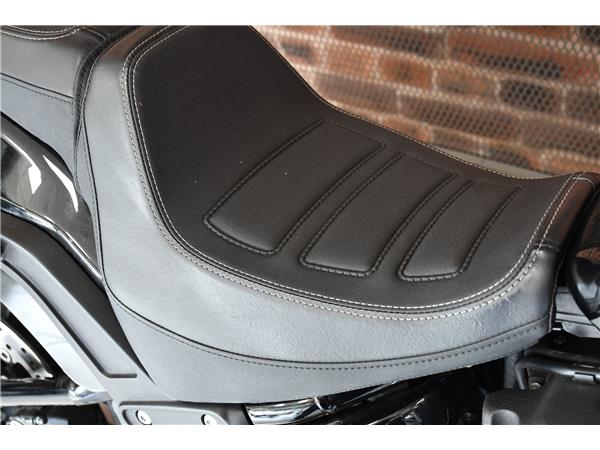 2022 HARLEY-DAVIDSON SOFTAIL FXFBS FAT BOB 114