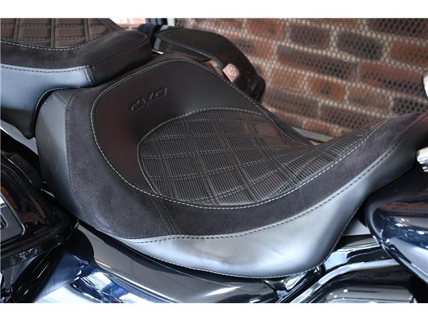 2022 HARLEY-DAVIDSON CVO FLTRXSE ROAD GLIDE